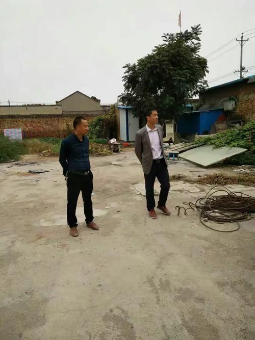 水冶镇中心校王兴武校长,申艳军校长,北环路
